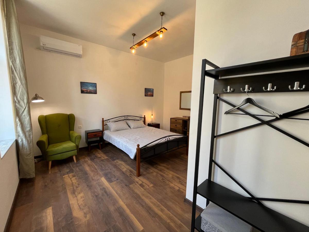 Prista Guest Rooms รูเซ ภายนอก รูปภาพ